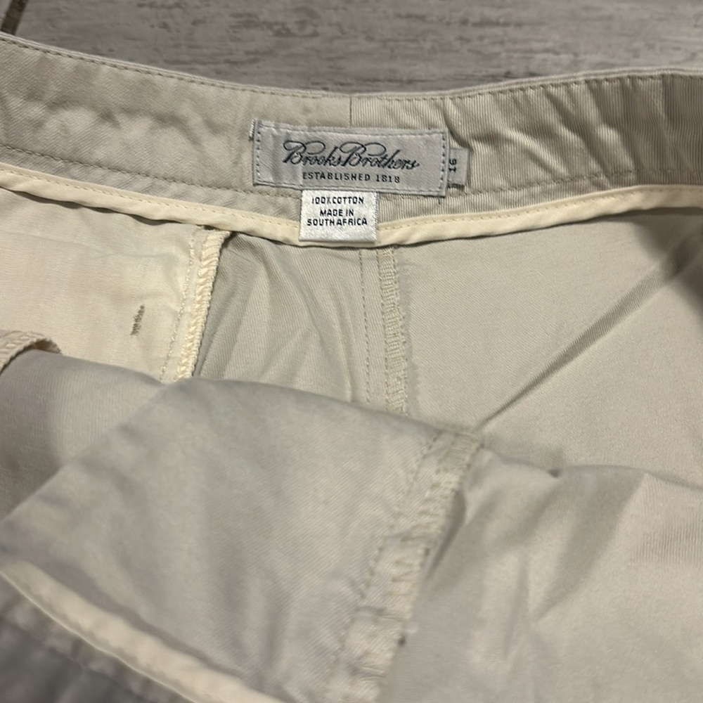 Brooks Brothers Women’s Khaki Trousers Size 16 - Picture 3 of 3